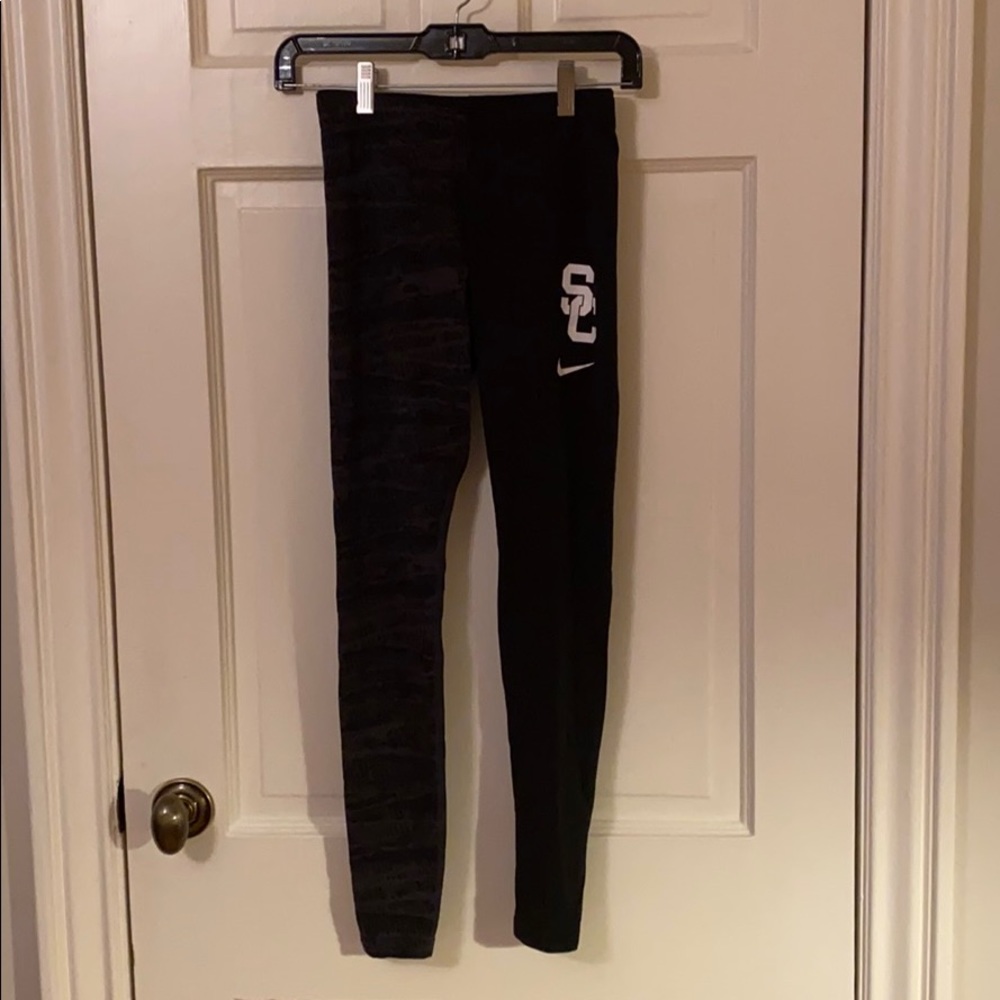 University of Southern California Nike Leggings